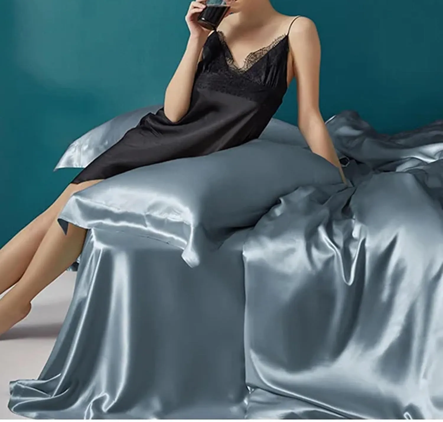 100 Percent Mulberry Silk Bedding Set - Duvet Cover, Flat Sheet, 2 Pillowcases - Double-Sided