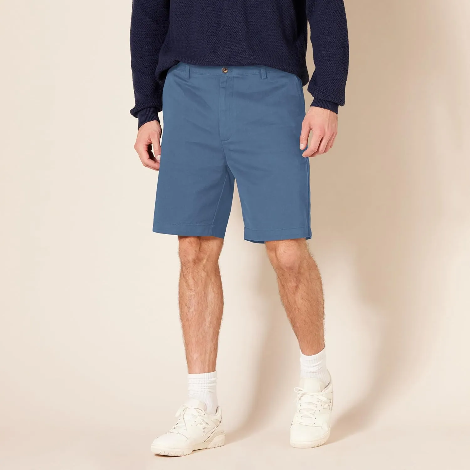 Amazon Essentials Men's Classic-Fit 9" Chino Short