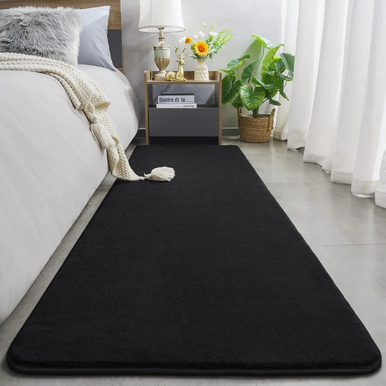 Amearea Modern Soft Hallway Runner Rug, 2x6 Feet Washable Runner Rugs for Hallway, Black Fluffy Rug Bedroom Bedside Rugs, Non Slip Memory Foam Rug Carpet for Entrance Kitchen Living Room Decor