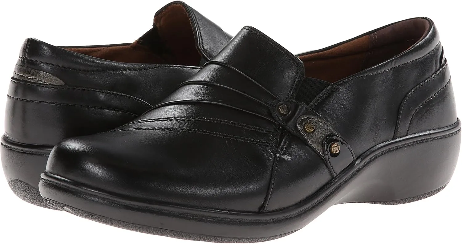Aravon Women's Danielle-AR Flat