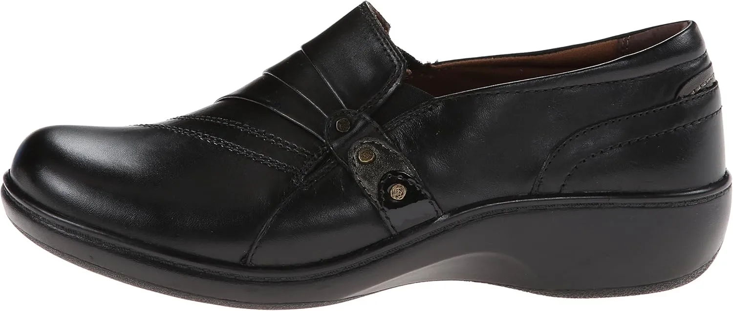 Aravon Women's Danielle-AR Flat