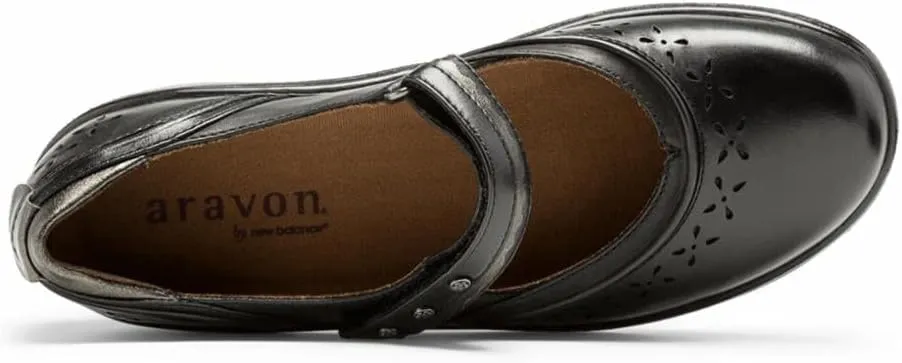 Aravon Women's Dolly Flat