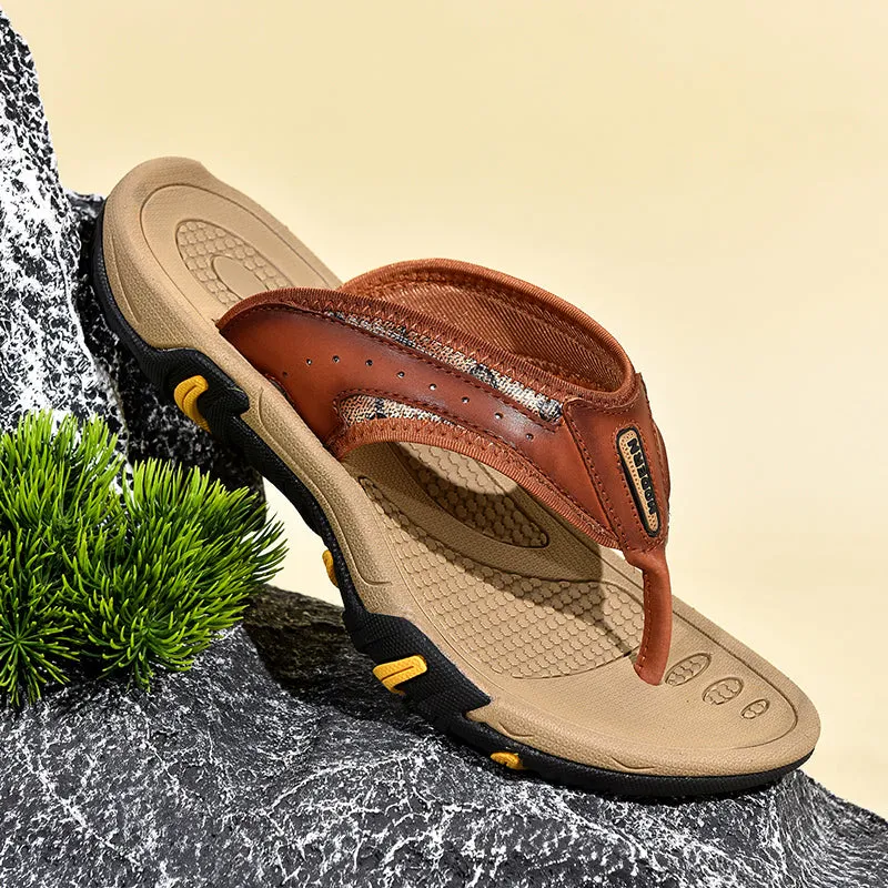 Breathable and comfortable flat outdoor sandals for men