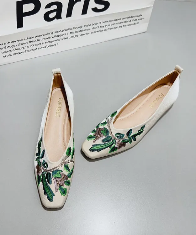 Chinese Style Green Satin Embroidered Flat Feet Shoes