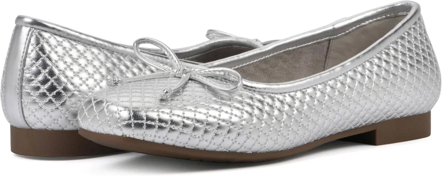 CLIFFS BY WHITE MOUNTAIN Women's Bessy Quilted Ballet Flat