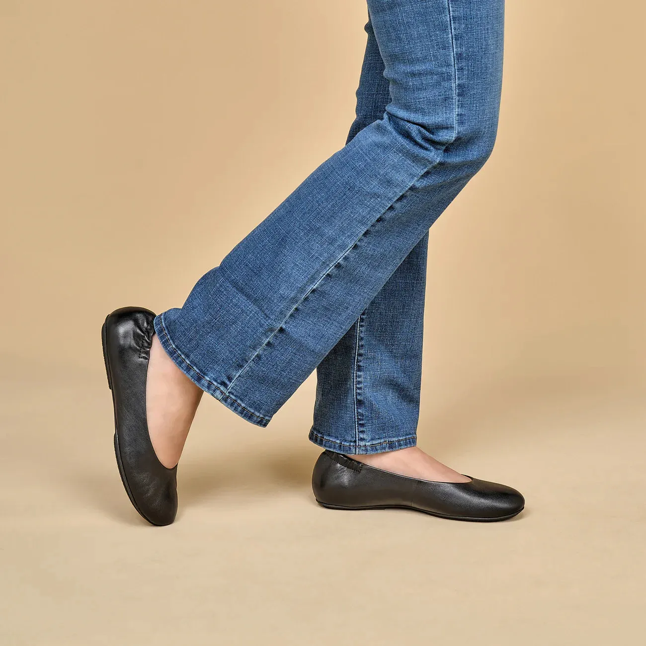 DANSKO MOLLIE BLACK BALLET FLAT