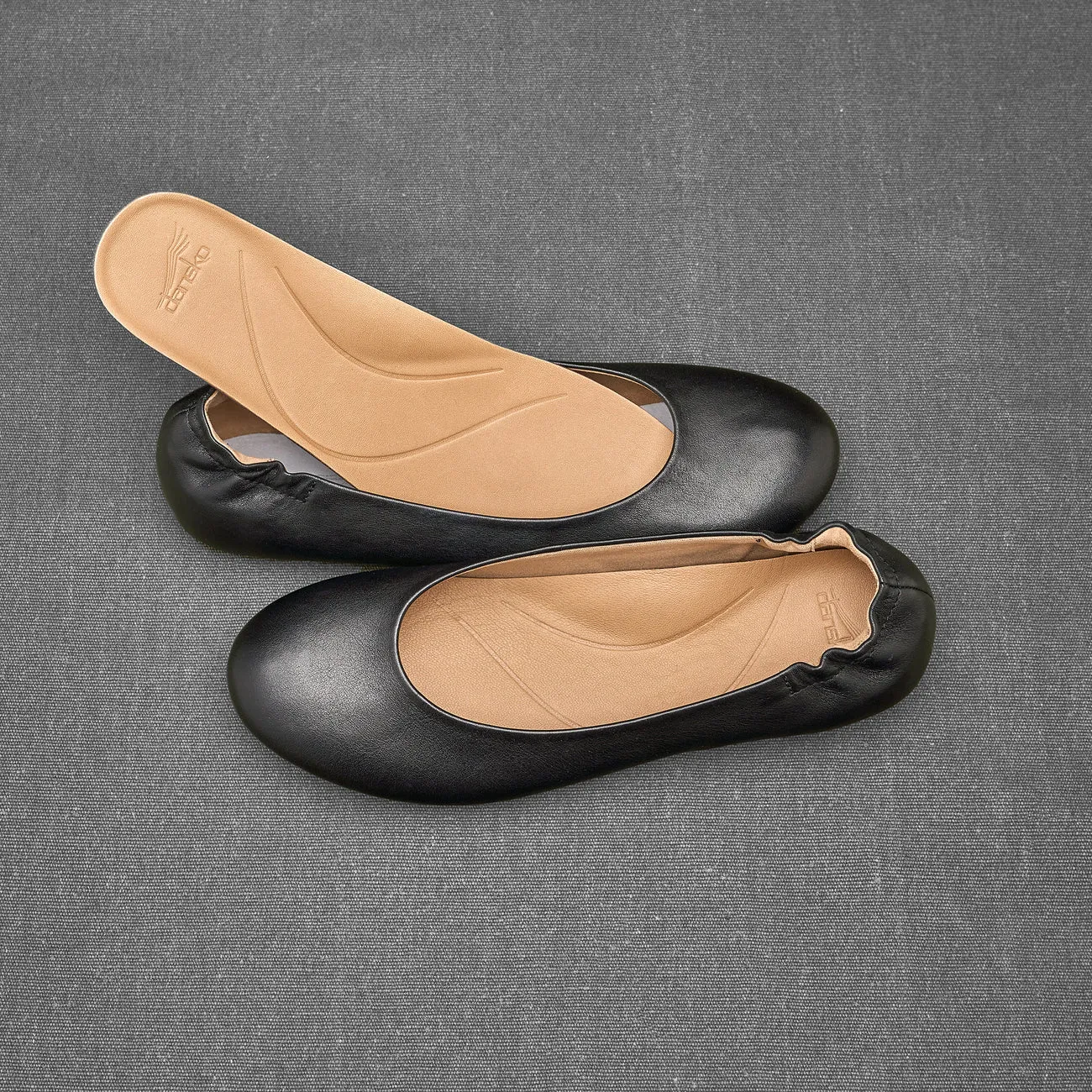 DANSKO MOLLIE BLACK BALLET FLAT