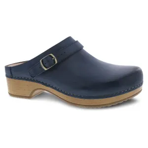 Dansko Women's Berry Navy Burnished Full Grain 9421541600