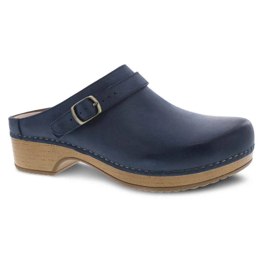 Dansko Women's Berry Navy Burnished Full Grain 9421541600