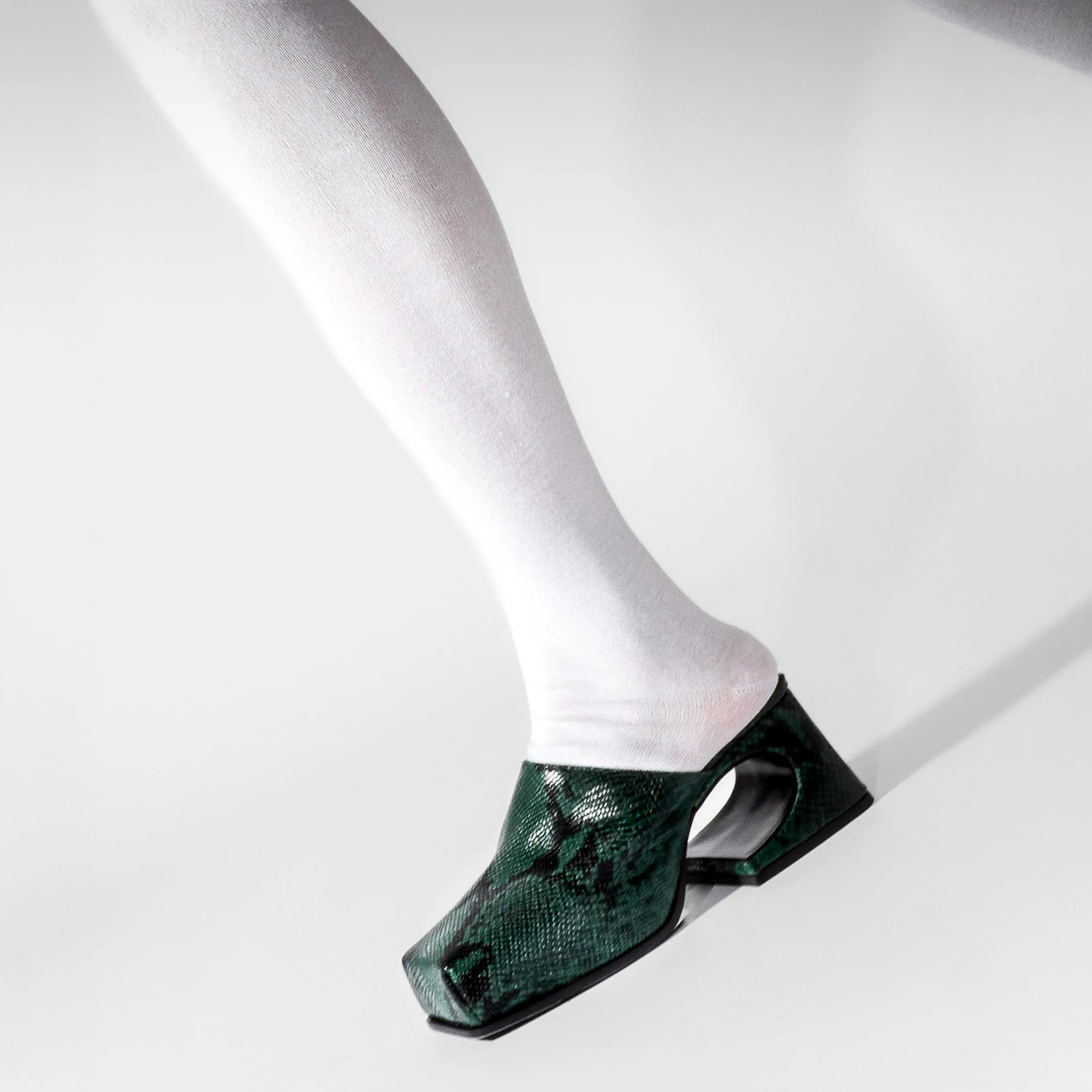 Dekel Green Snake Sassy Mule