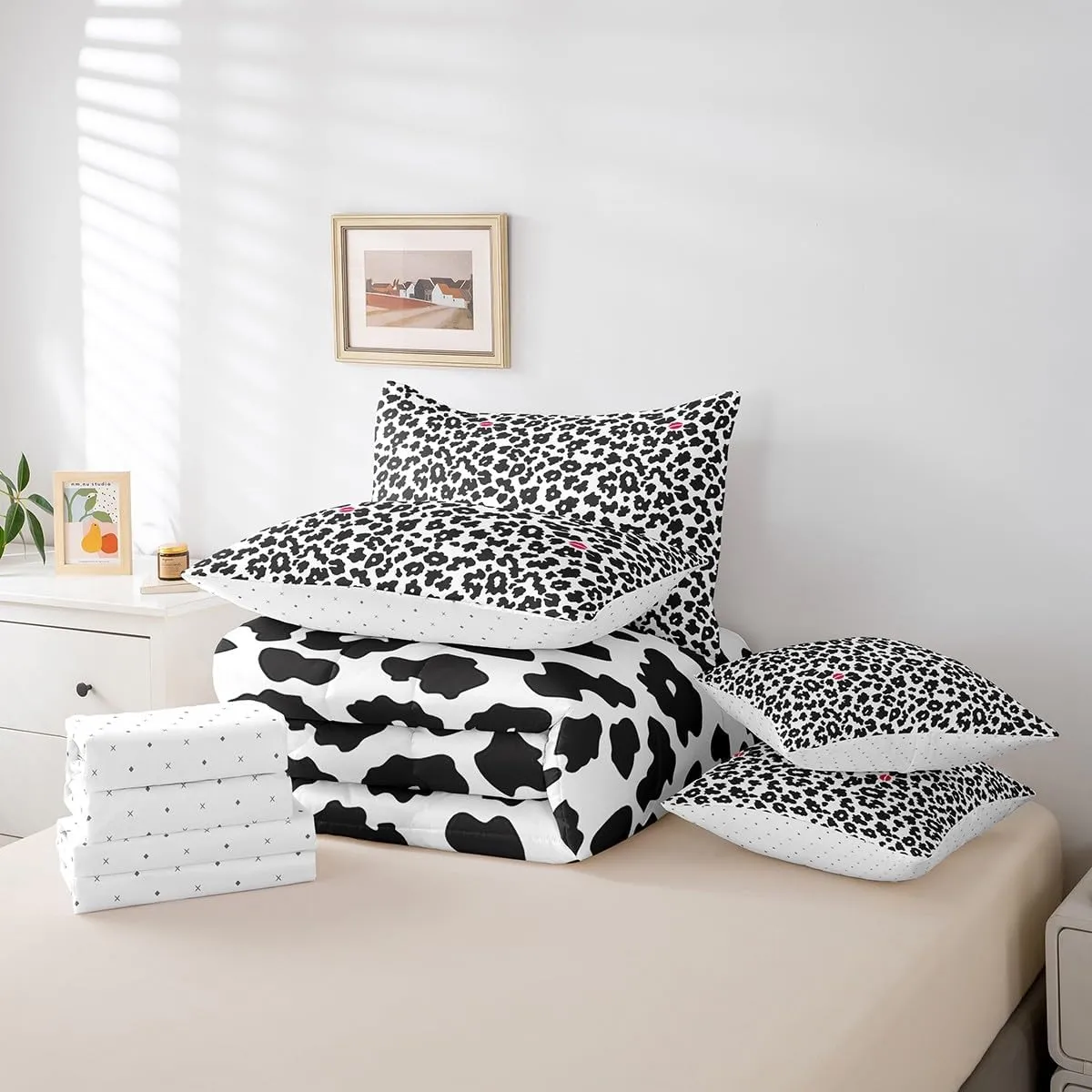 Erosebridal 7Pcs Milk Cow Comforter Set Queen, Dairy Cow Bedding Comforter Set for Kids, Lip Print Farmhouse Cowhide Print Bed in A Bag Geometric Black White Bed Sets with Comforter and Sheets