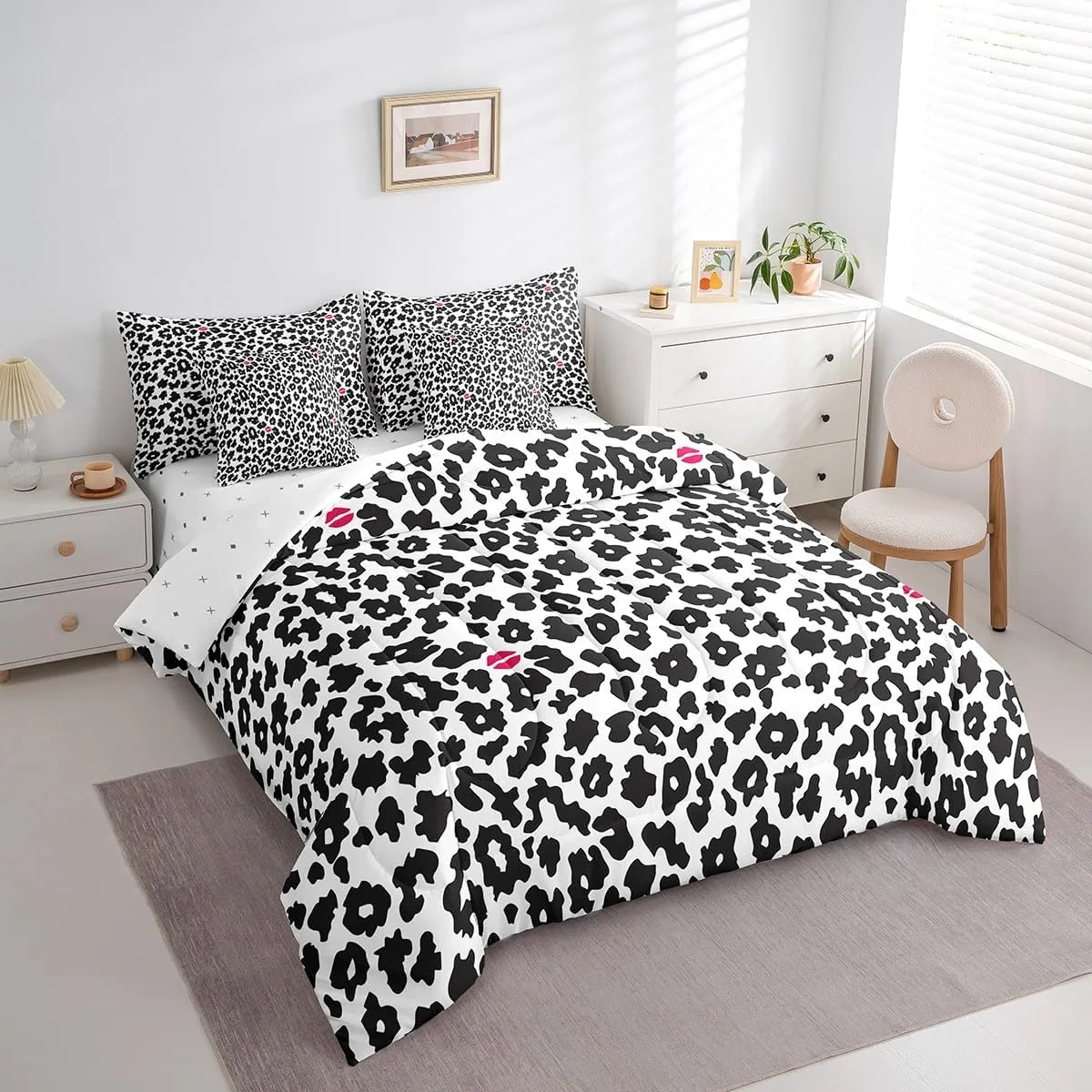 Erosebridal 7Pcs Milk Cow Comforter Set Queen, Dairy Cow Bedding Comforter Set for Kids, Lip Print Farmhouse Cowhide Print Bed in A Bag Geometric Black White Bed Sets with Comforter and Sheets
