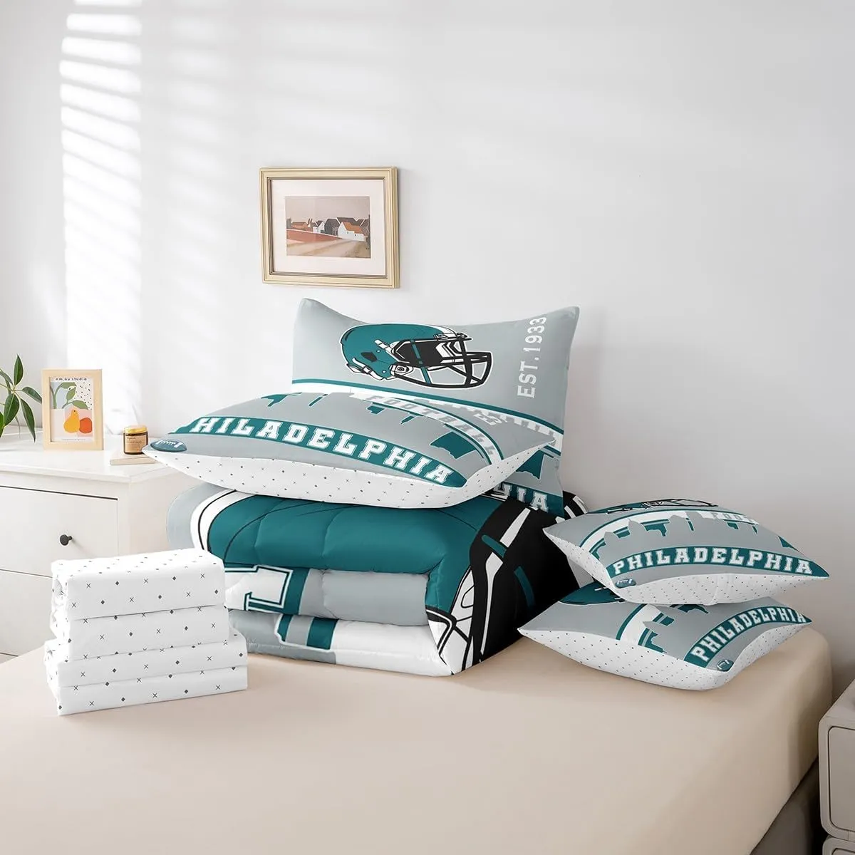 Erosebridal American Football 7 Pcs Comforter Set Twin Football City Bedding for Boys Girls Grey Football Fans Sheet Set Bed in A Bag Rugby Game Room Decor Sports Ball Competition Quilt(Philadelphia)