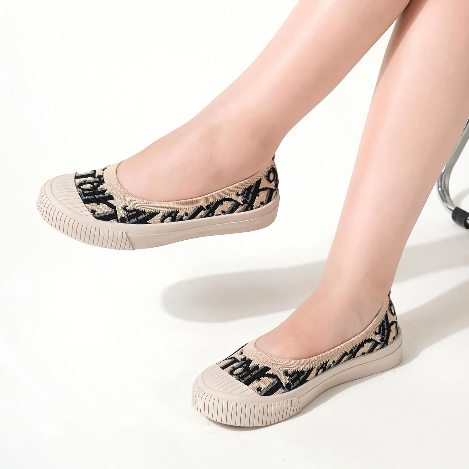 Flats for Women Round Toe Slip On Casual Shoes Breathable Knitted Loafers Comfortable Dressy Ballet Flats