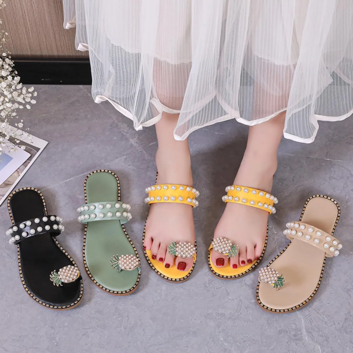 Fruit Toe-Post Sandals for Women Cute Yellow Slippers With Pearl Pineapple Flat Sandals Outdoor Summer