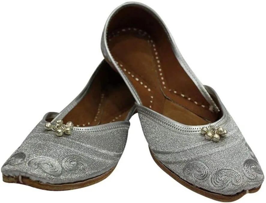 Gold Punjabi Jutti for Ladies Jutti Shoes Punjabi Shoes Handmade Shoes Ethnic Mojari Traditional