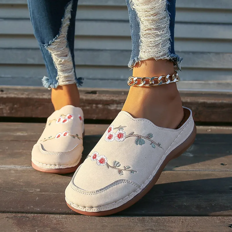 GS Mule | Vintage muiltjes met sleehak en geborduurde bloemen voor dames