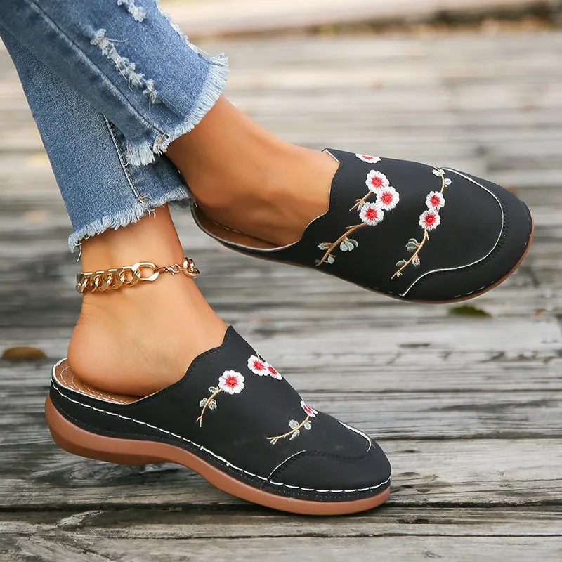 GS Mule | Vintage muiltjes met sleehak en geborduurde bloemen voor dames