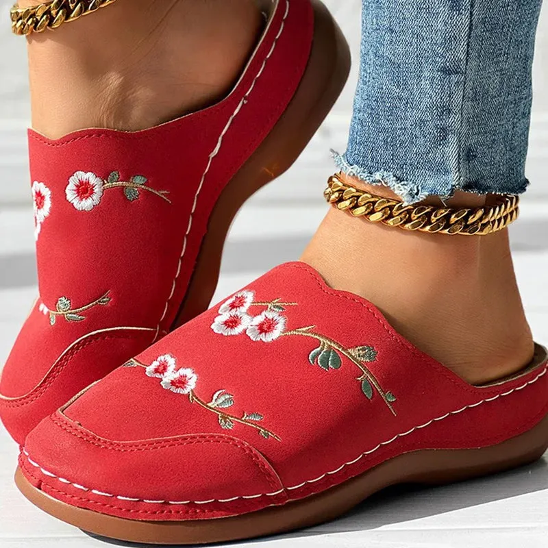 GS Mule | Vintage muiltjes met sleehak en geborduurde bloemen voor dames