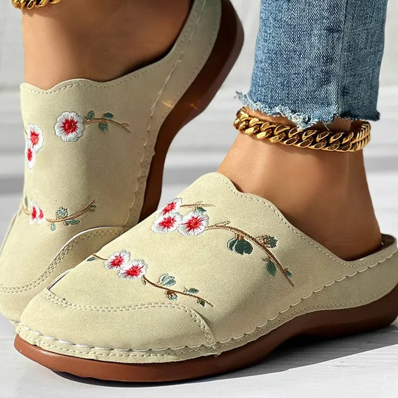 GS Mule | Vintage muiltjes met sleehak en geborduurde bloemen voor dames