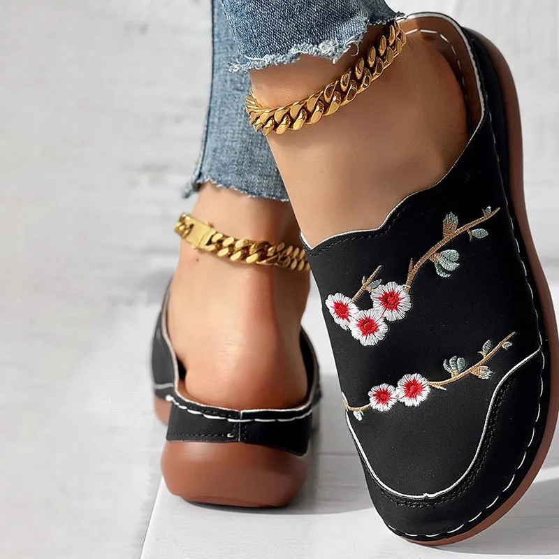 GS Mule | Vintage muiltjes met sleehak en geborduurde bloemen voor dames