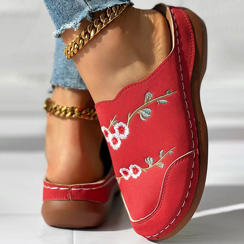 GS Mule | Vintage muiltjes met sleehak en geborduurde bloemen voor dames