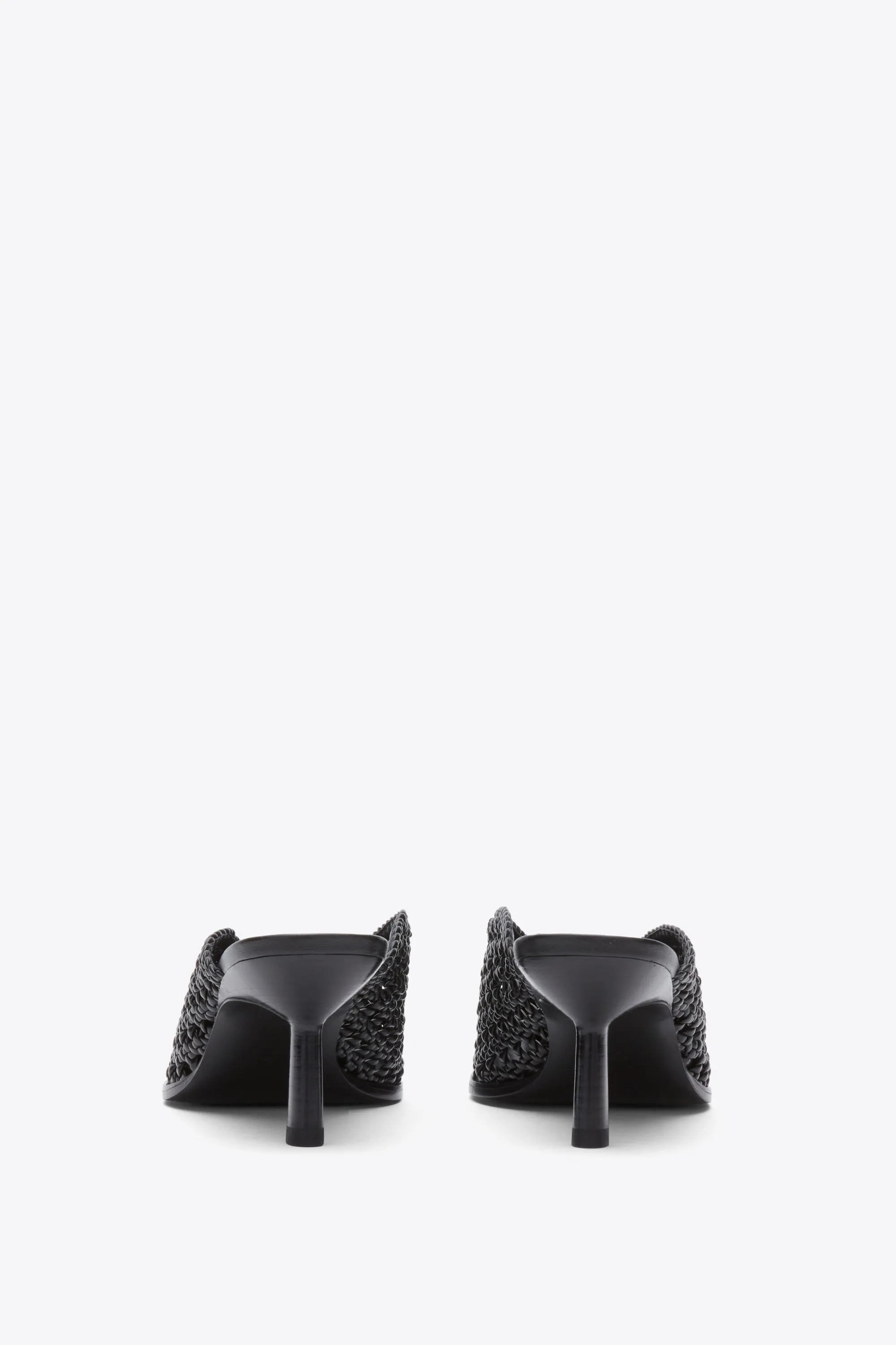 ID Macrame Mule