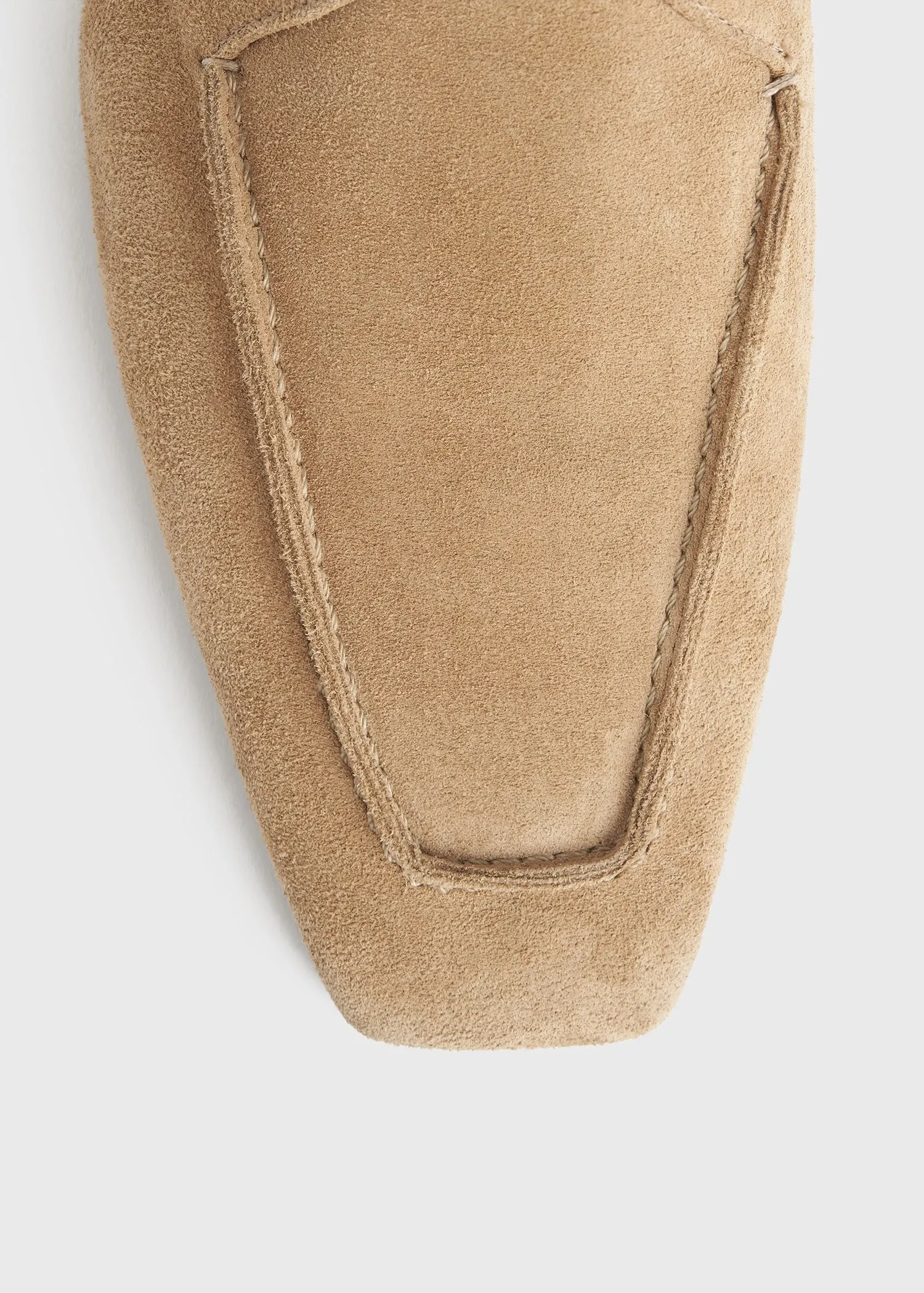 Loafer boots camel