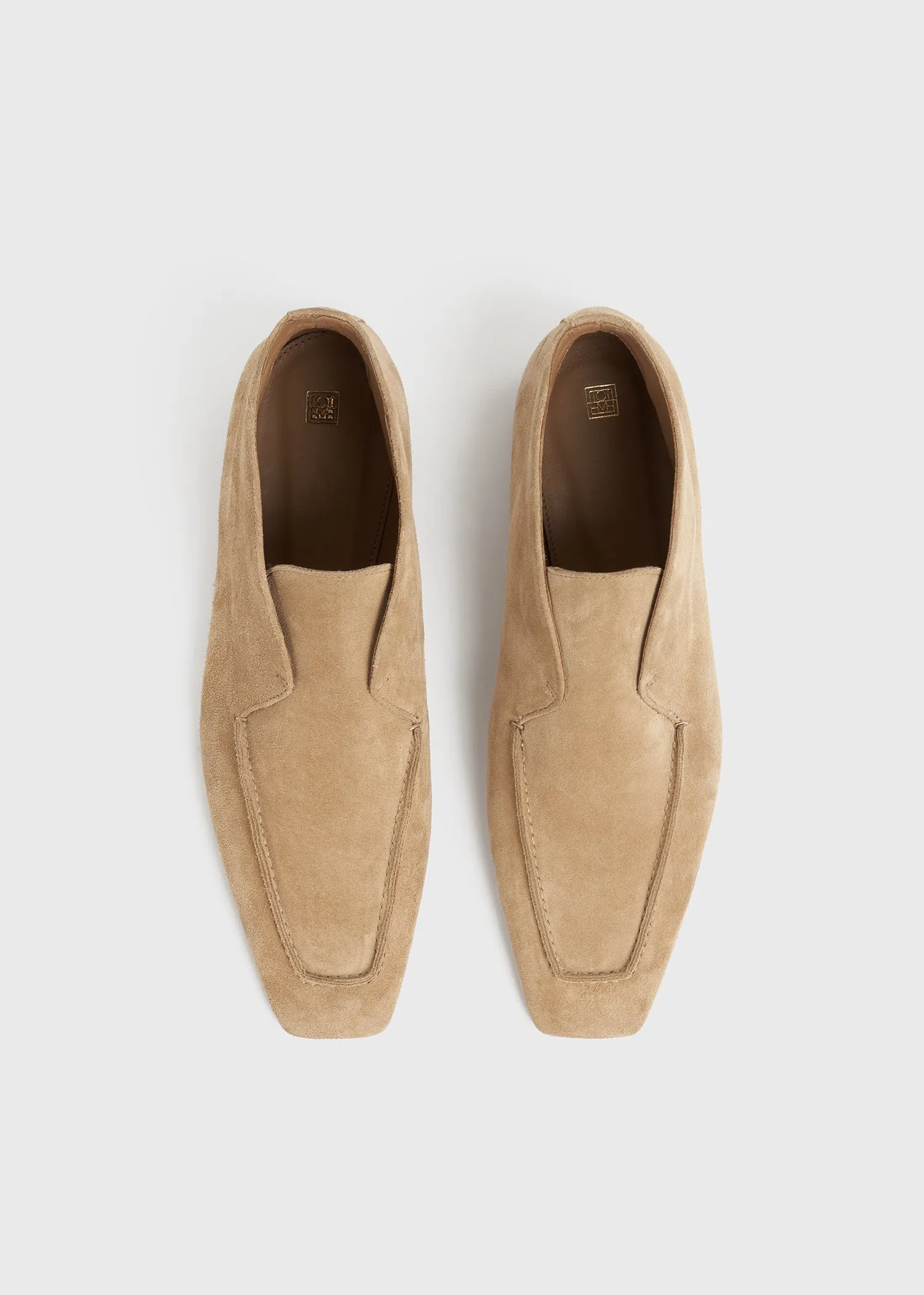 Loafer boots camel