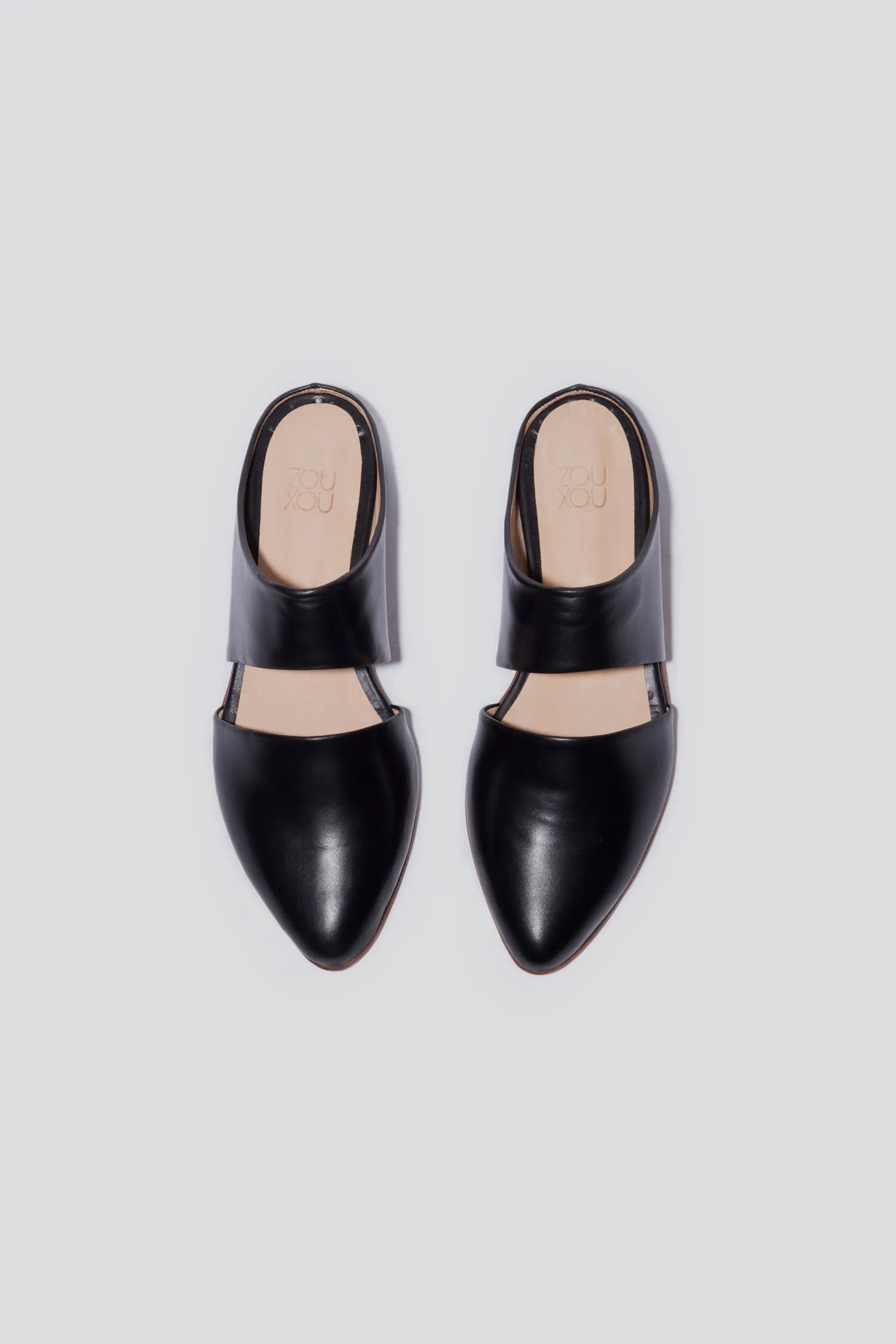 Mule in Black