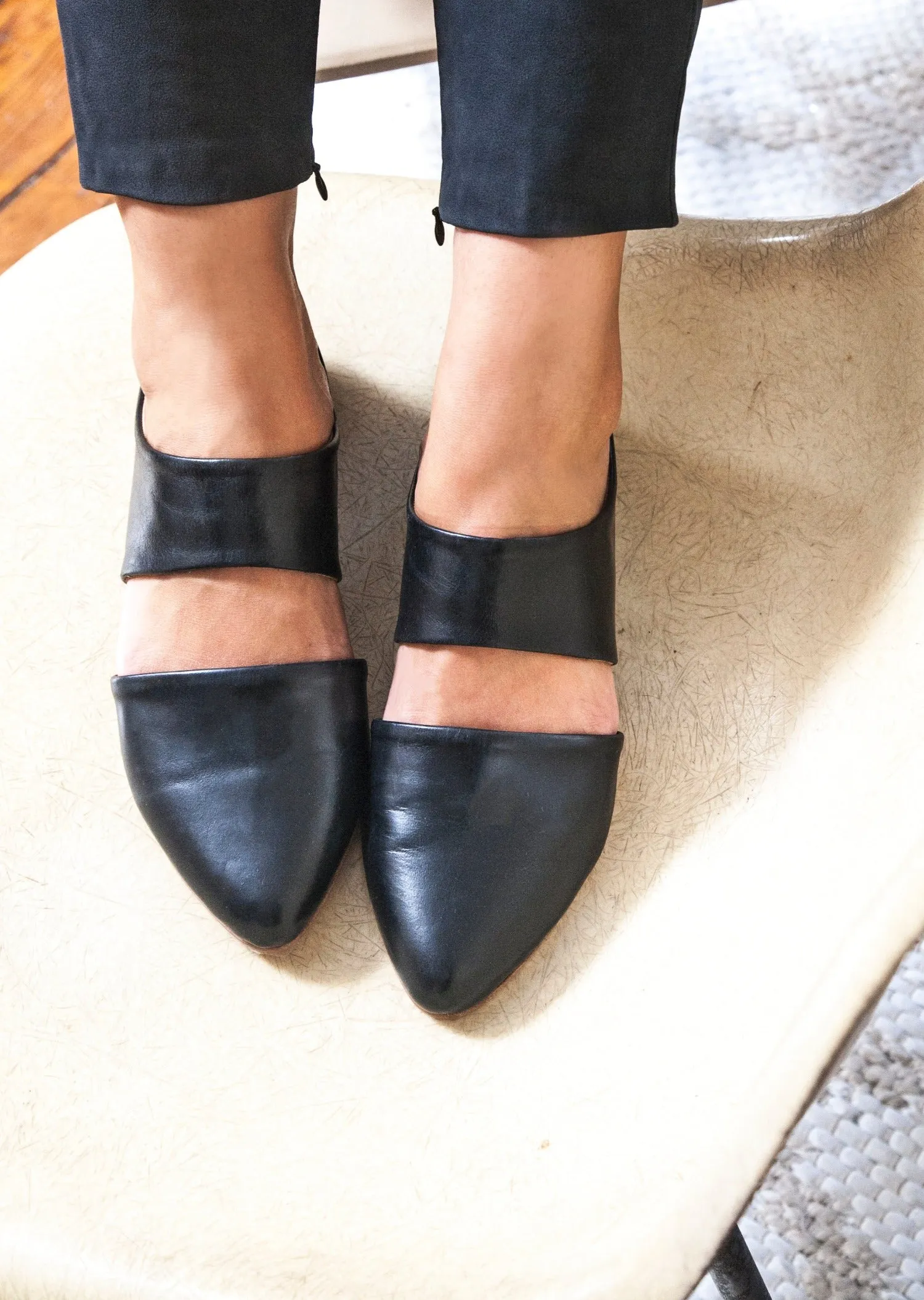 Mule in Black
