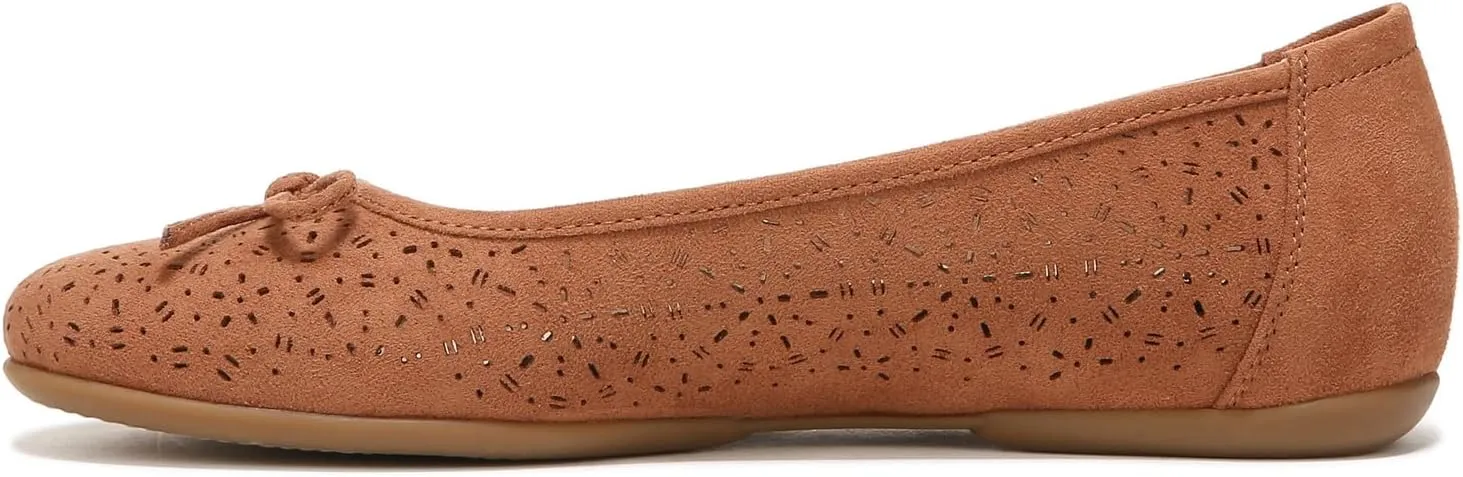 Naturalizer Soul Women's Magical Cutout Ballet Flat