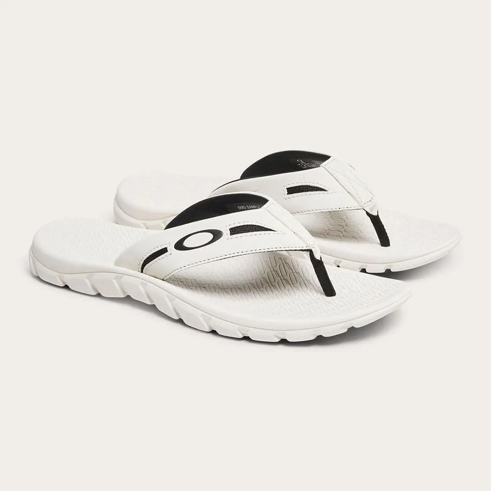 Oakley Men's Operative Sandal 2.0 Flip-Flop