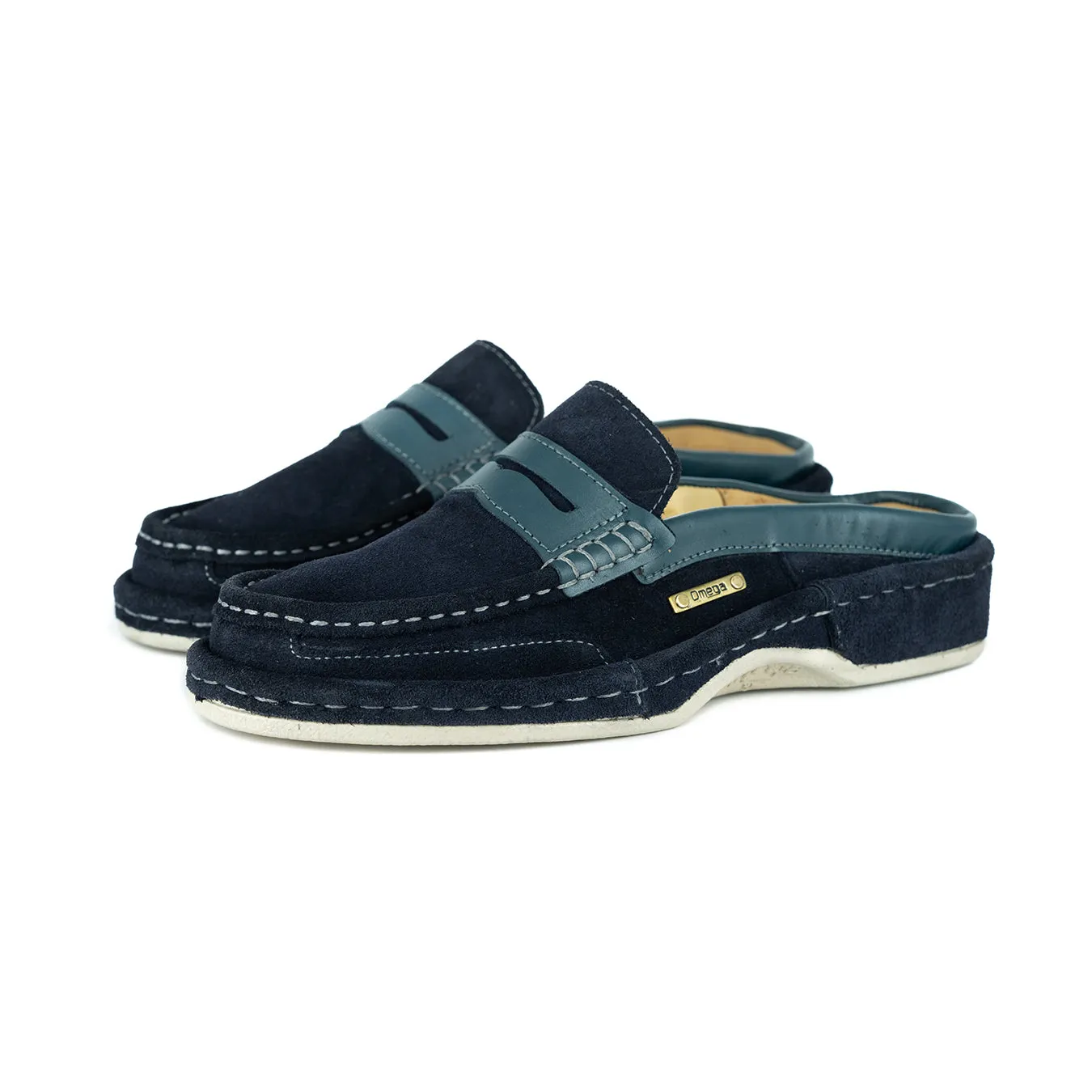 OMOM388 : Leather Mule in Navy Suede Leather