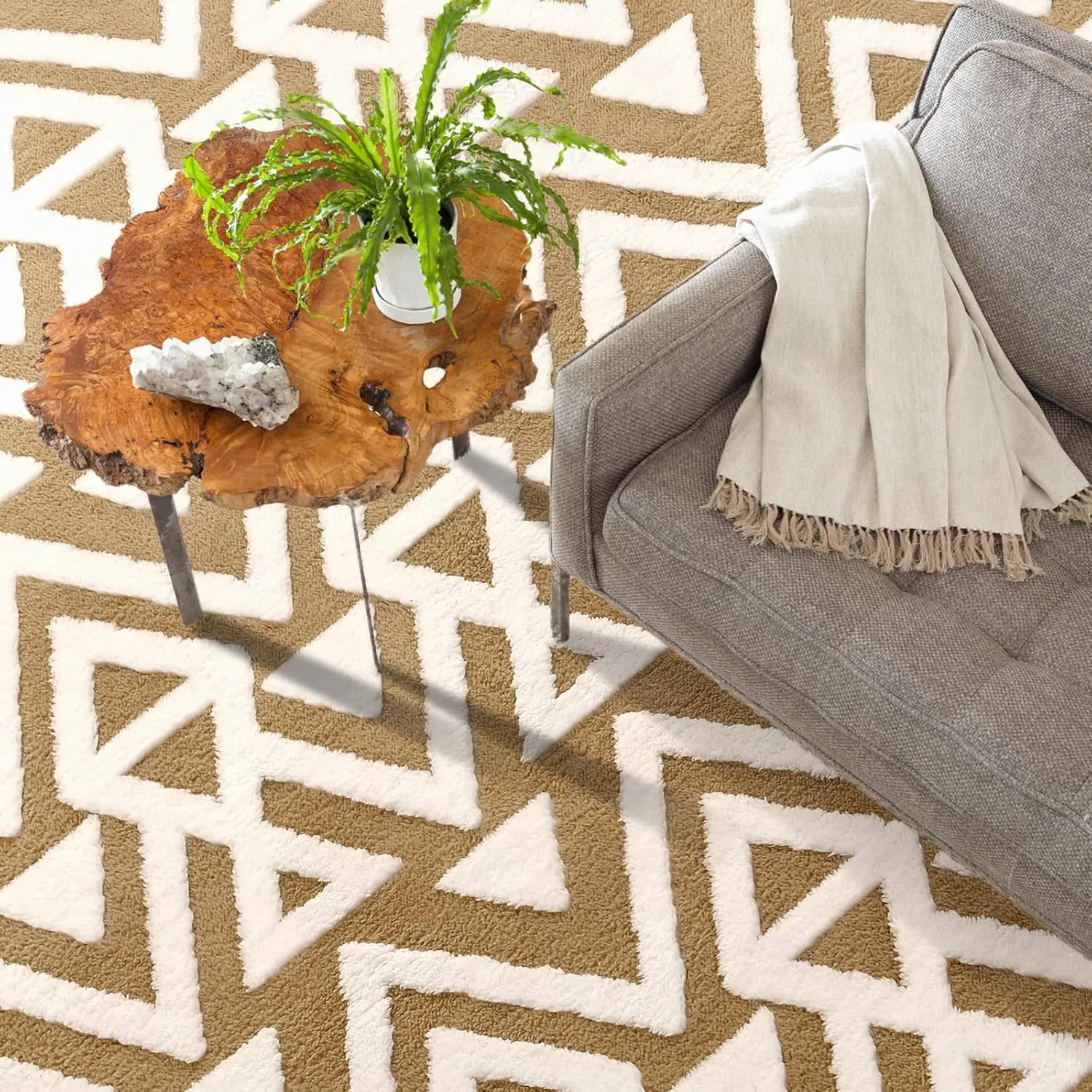 Ompaa Ultra Soft Shaggy Rugs Memory Foam Bedroom Carpet, Beige 4 x 6 Feet, Plush Geometric Textured Area Rugs for Living Room Couch Dorm Bedside Kids Girls Teens Room Nursery Decor Floor Mat