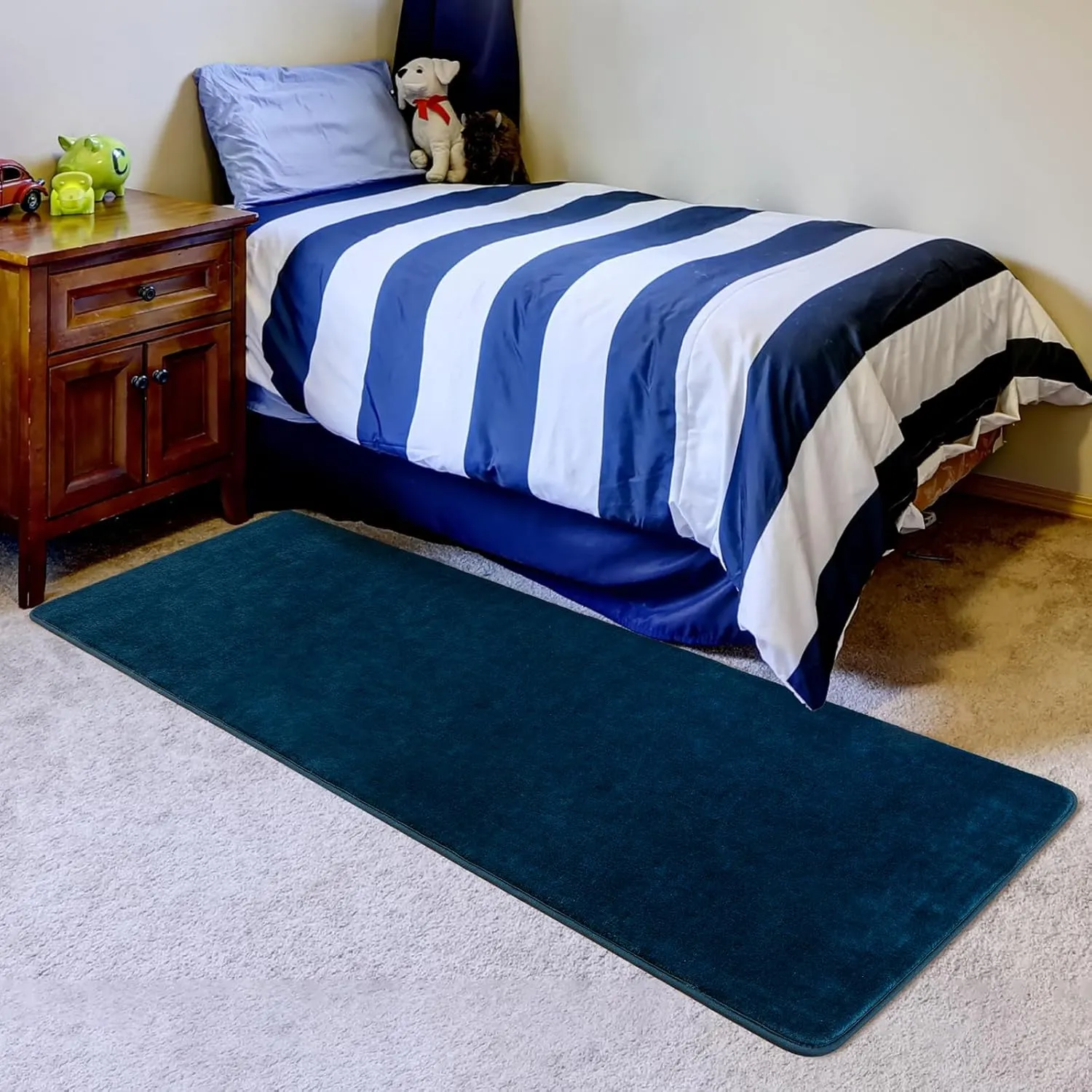 Przemy Washable Runner Rug for Bedroom Living Room, 2x6 Feet Navy Blue Memory Foam Hallway Rugs, Super Soft Modern Indoor Carpet for Bedside Kids Room Boys Girls Dorm Nursery Decor Mat