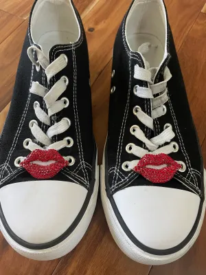 Shoe Clip  Lips or Sunflowers