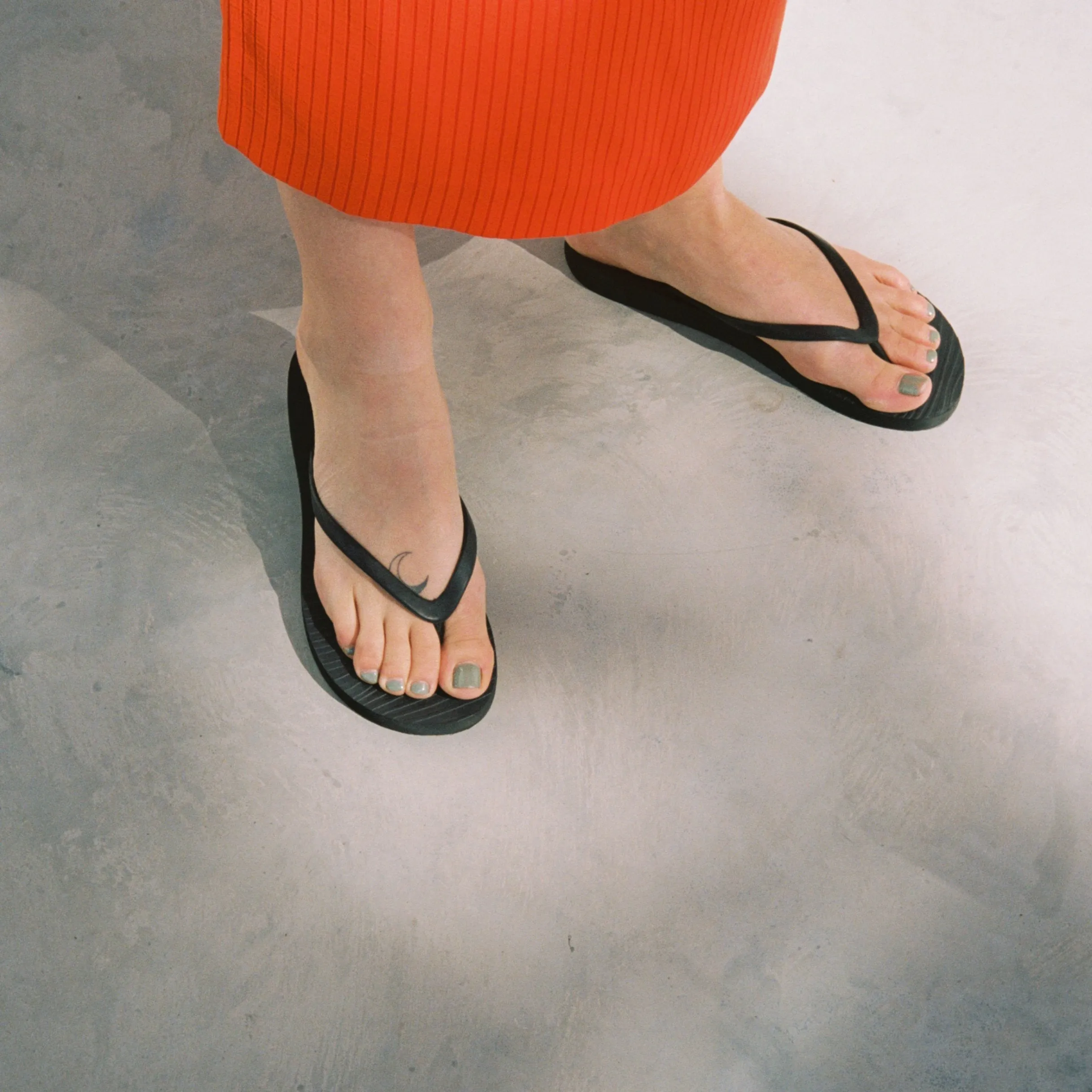 Slim Black Flip Flop