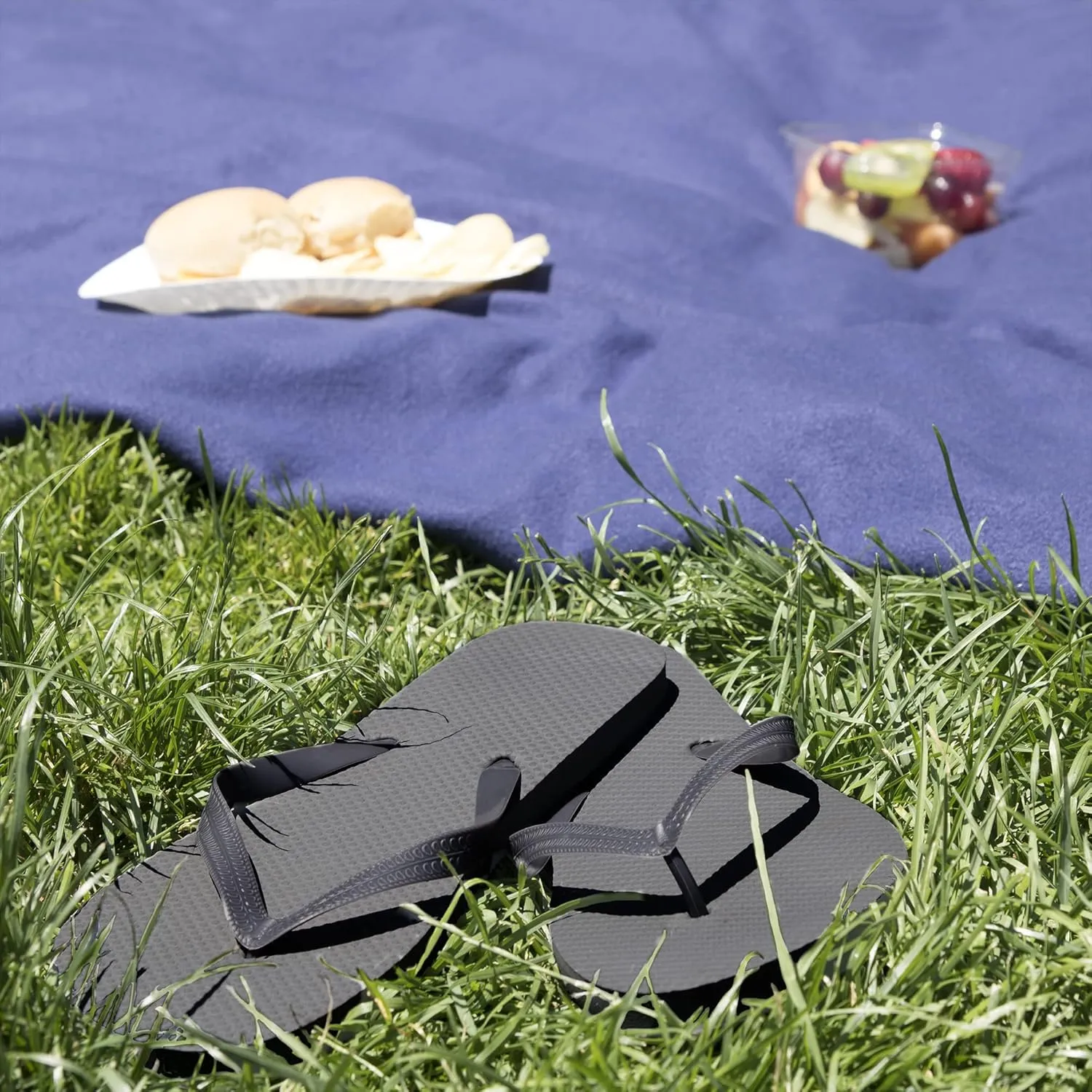 Trail maker 50 Pairs Bulk Wedding Flip Flops for Men Waterproof Wholesale Flip Flops for Men in Bulk for Wedding Guests, Bnb Guests, Hotels, and Charity Donation