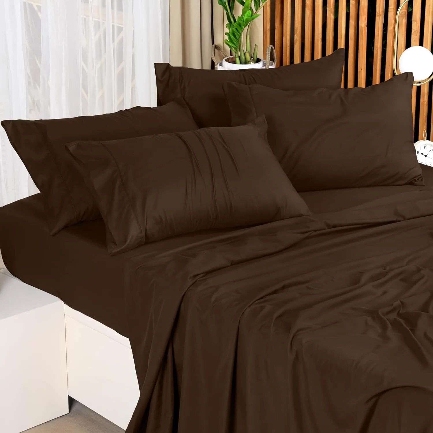 Utopia Bedding Full Sheet Set – 4 Piece Bed Sheets for Full Size Bed, Soft and Breathable Microfiber, Includes 1 Fitted Sheet, 1 Flat Sheet and 2 Pillowcases (Brown)