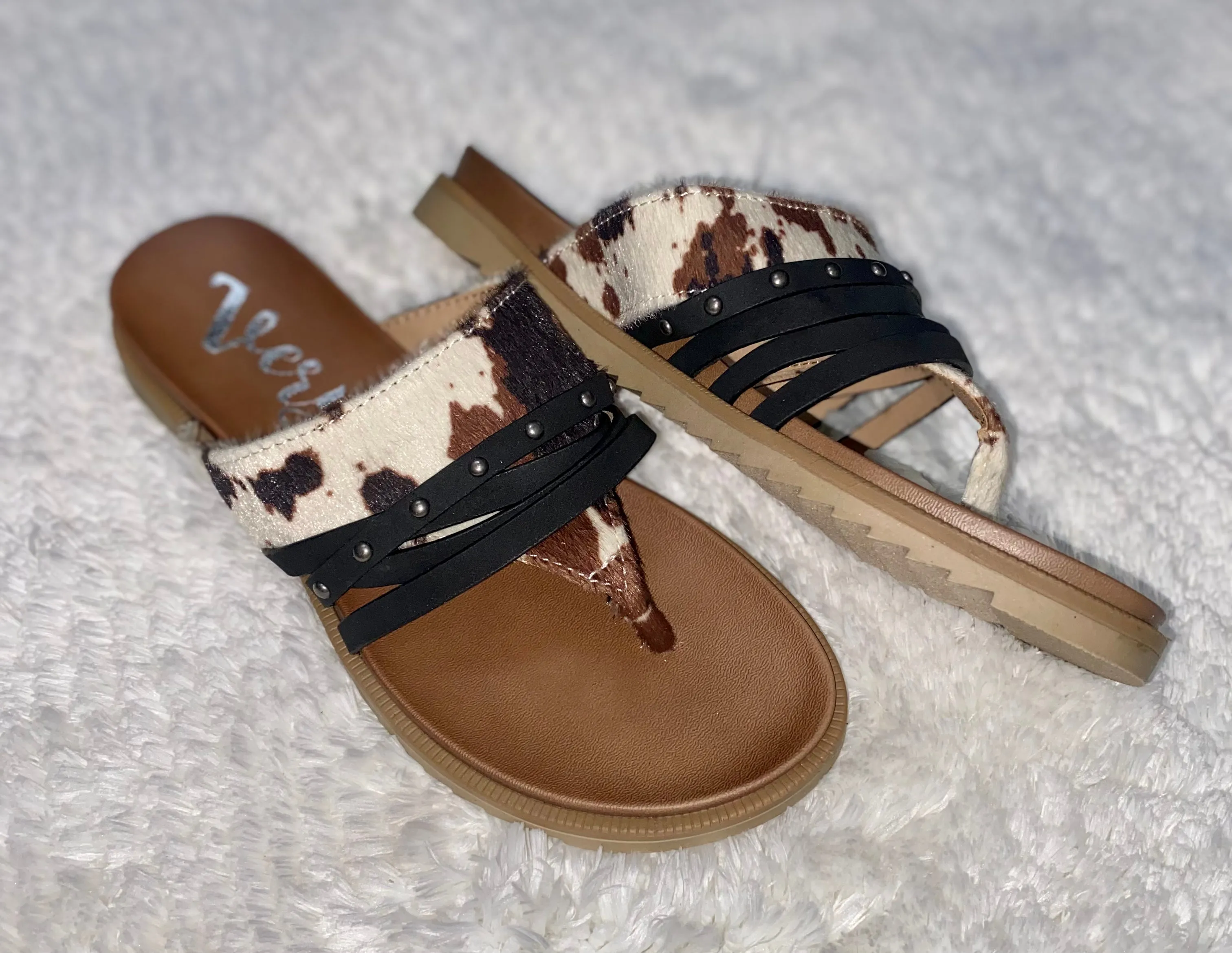 Very G Rose Cow Sandal