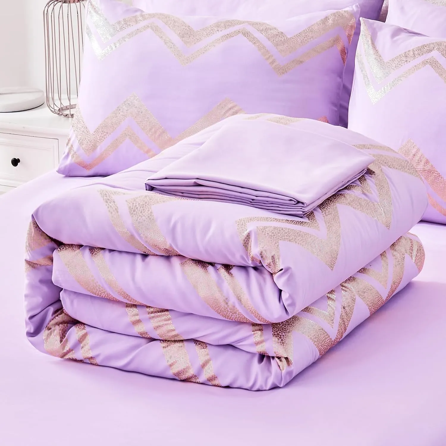 Wowelife 5 Piece Purple Twin/Twin XL Comforter Set for Girls Twin Bedding Sets Lavender Bedding Bed in A Bag Twin Bed Sets with Comforter, Flat Sheet, Fitted Sheet, 1 Pillowcase and 1 Pillow Sham